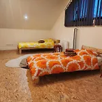 Loft Ludique Avec Piscine