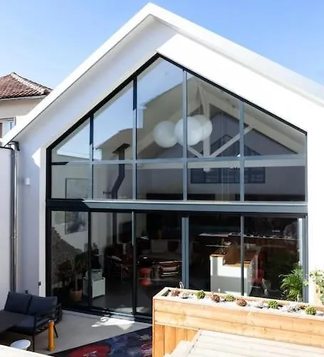 Loft Ludique Avec Piscine