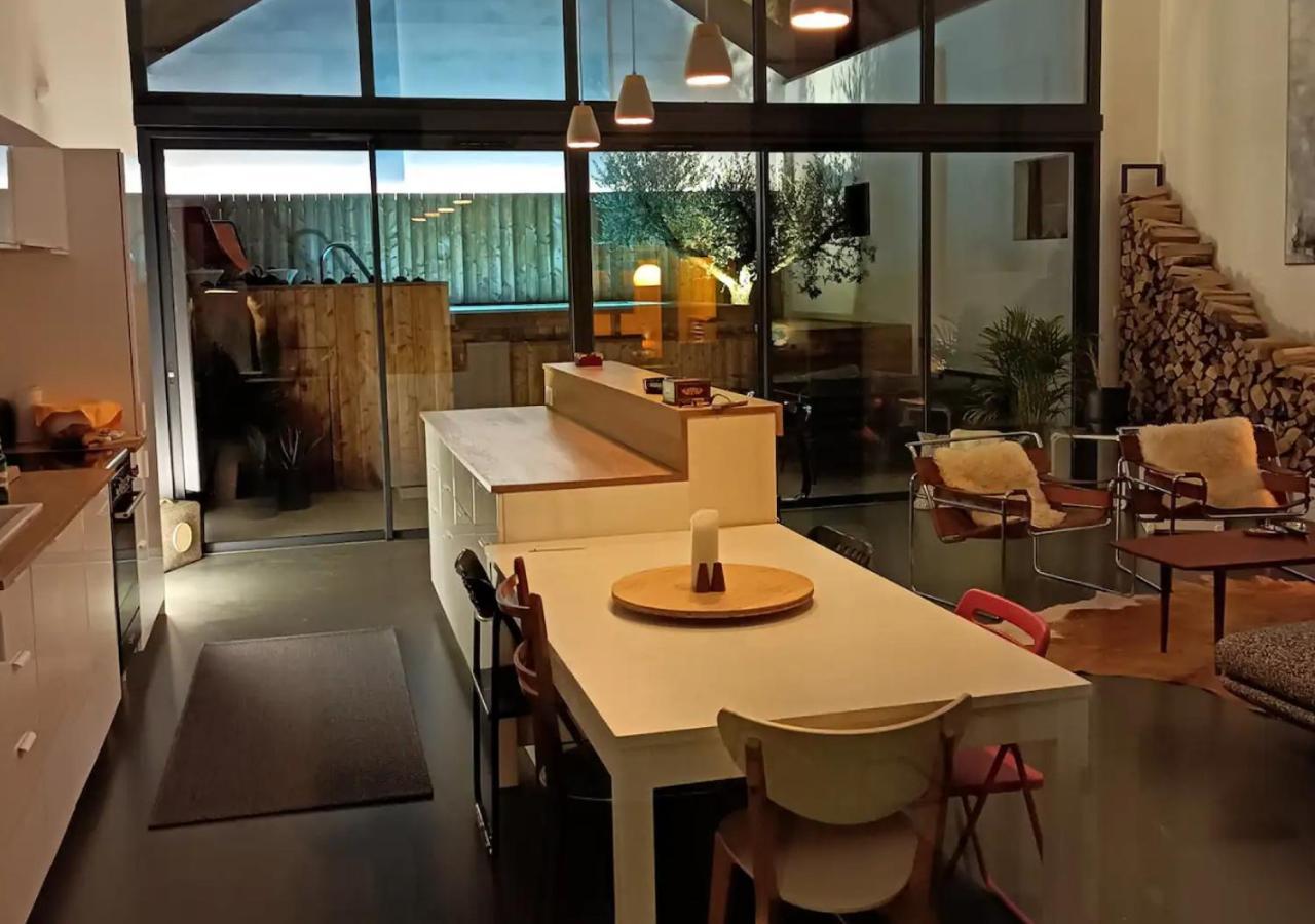 Loft Ludique Avec Piscine Appartement